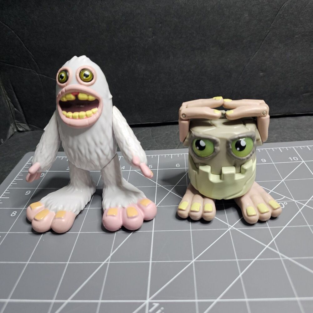 PlayMonster My Singing Monsters NOGGIN and MAMMOTT RARE HTF New Batteries